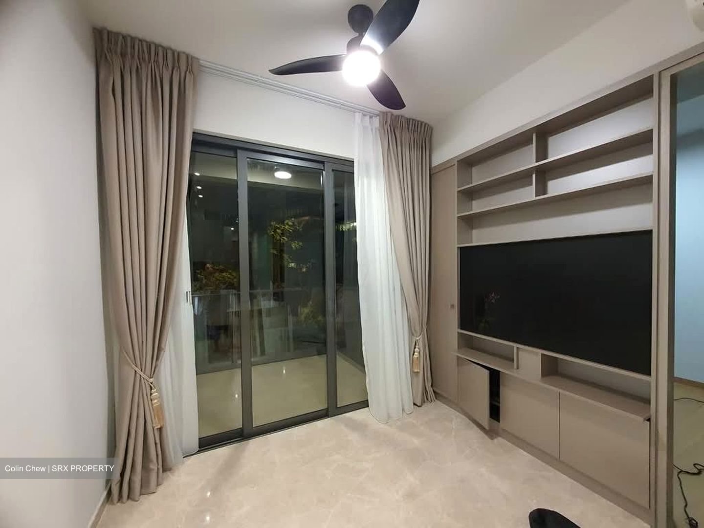 Haus On Handy (D9), Condominium #573378541